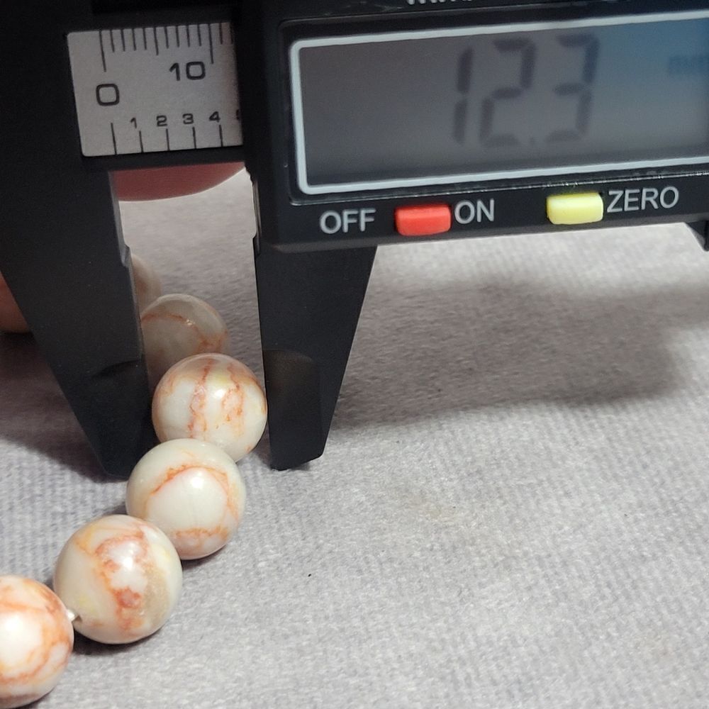 Red Jasper Beaded Bracelet‎ - Picture 10 of 11